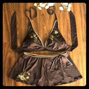 (BOGO!) Women’s Mossimo 2 piece swimwear size M